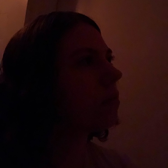 Meet your Posher, Ashley - Picture 1 of 1